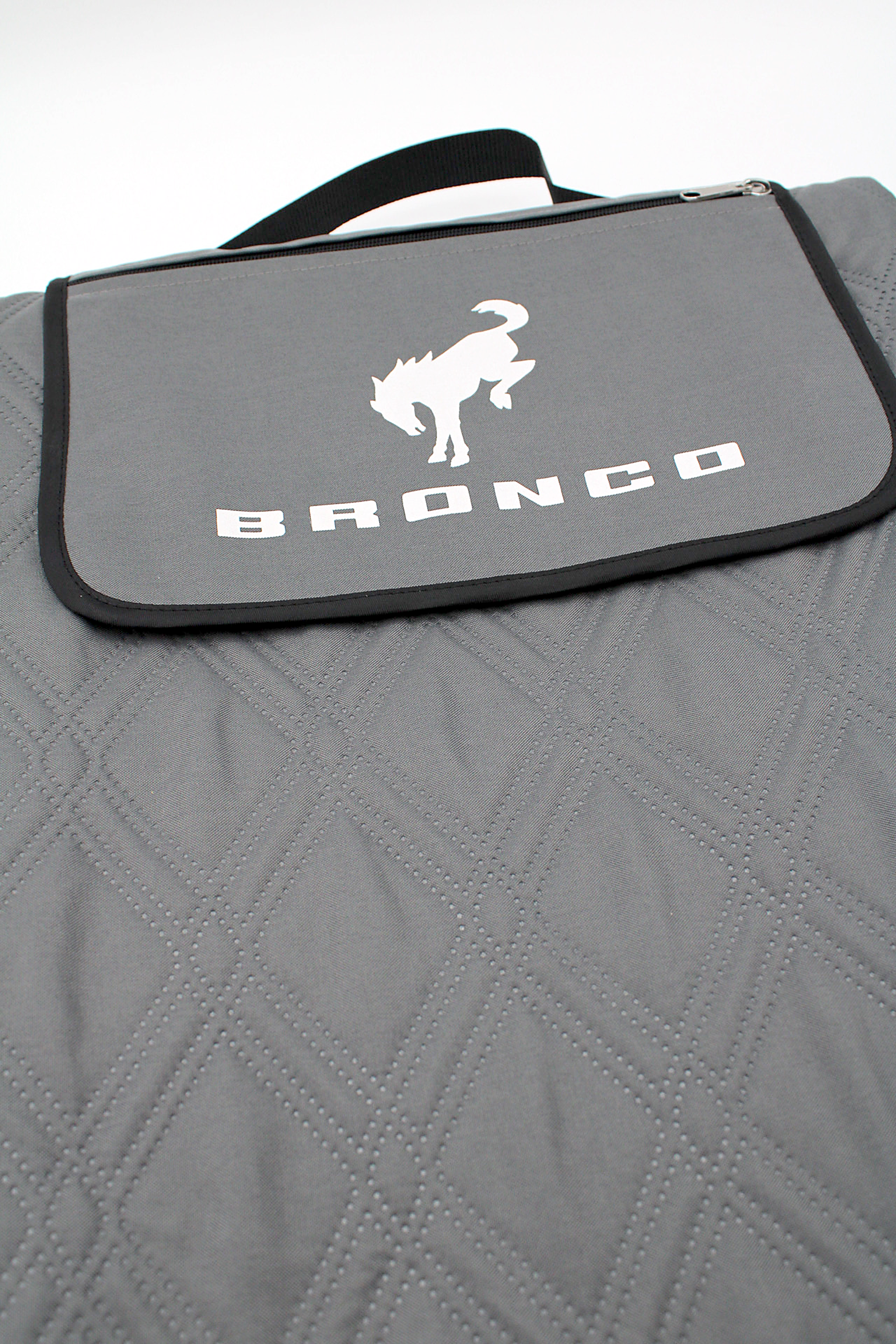 MoTLEY Industries Bronco 72 In x 60 In Woven Water-Resistant Utility Blanket