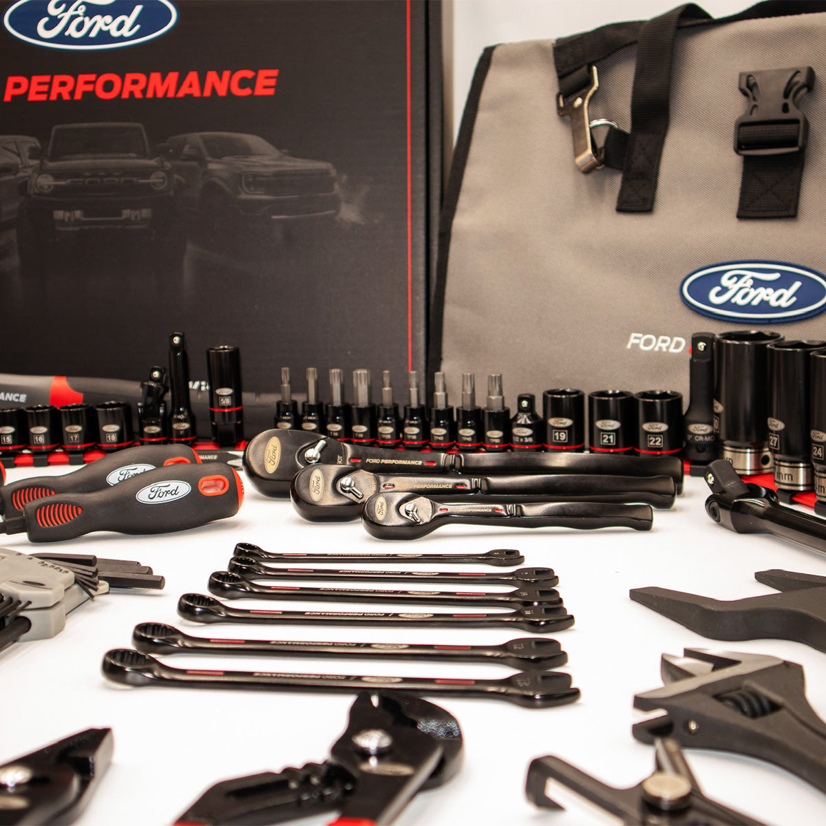 MoTLEY Industries 122pc Ford Performance Tri-Fold Tool Kit Main image