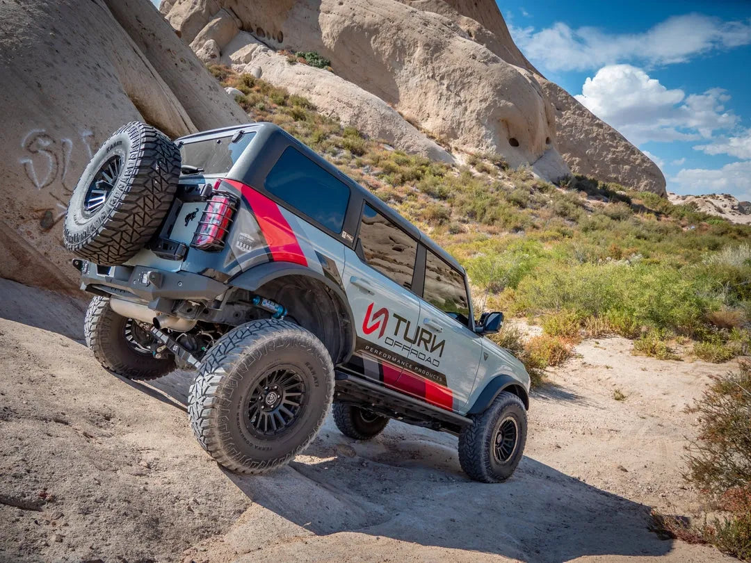 2021+ Ford Bronco Full Suspension Kit with Fox Race Series 3.0 Coilovers Main image